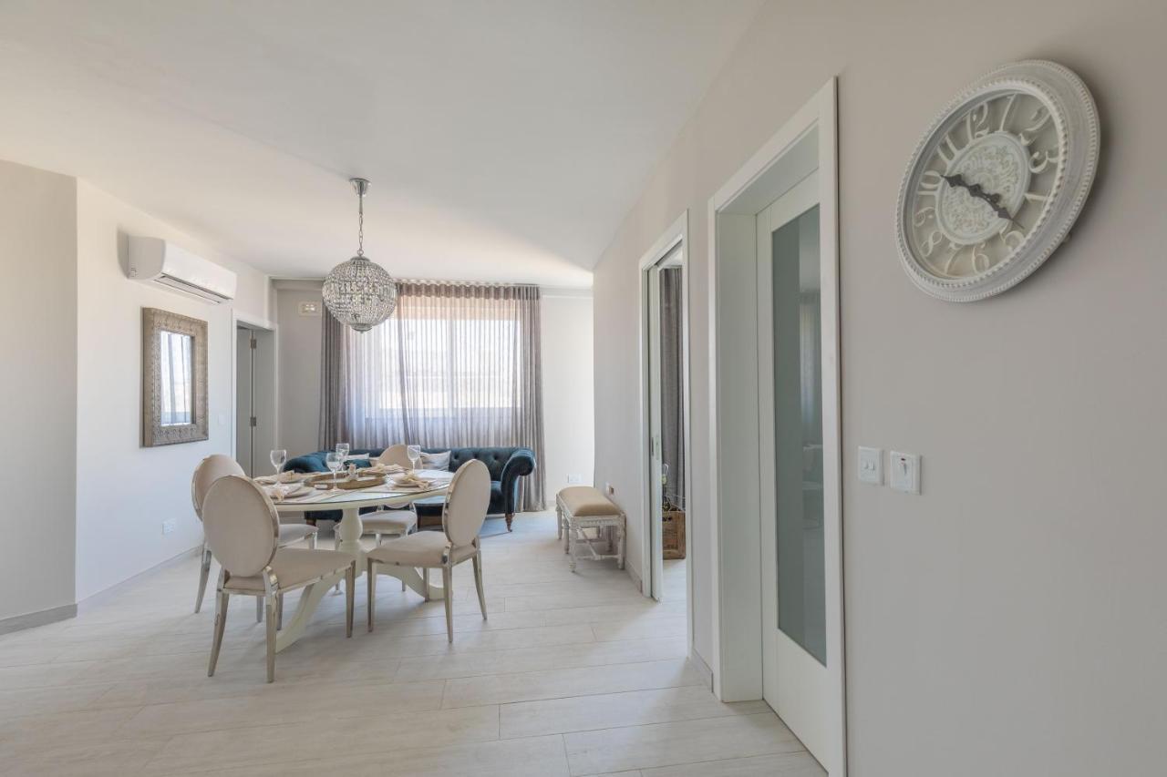 Boutique Style - 2 Bedroom Apartment- Ta'Xbiex, Sliema Area Ta Xbiex Exterior photo